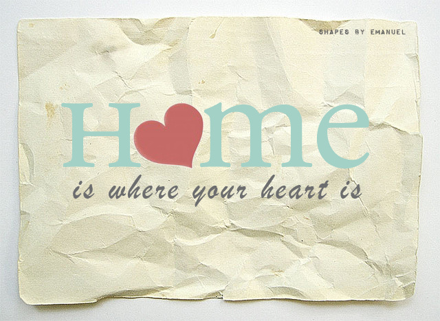 This is your heart. Your Heart. Yours hers. Home is where your Heart is. Home is where your Heart is свитшот.